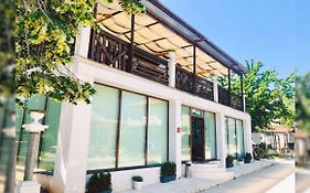 Villa Adrian
